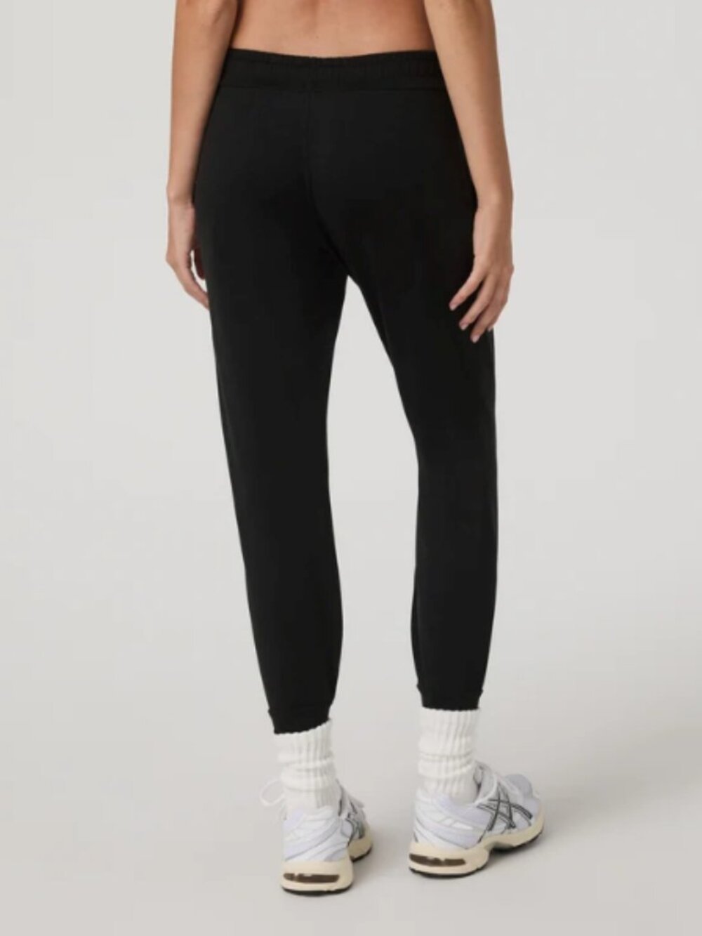 NWT Vuori Performance Jogger - Black Heather - M - Picture 3 of 7